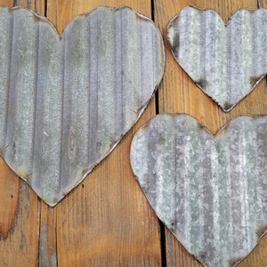 Set of 6+ Vintage Barn Tin Hearts/small/med/large/Valentine&#39;s Day/Wedding/Craft Supplies