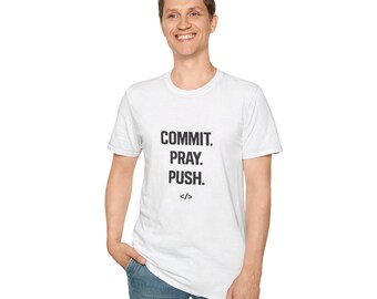 T-shirt med Commit Pray Push, rolig utvecklare kodning humor t-shirt