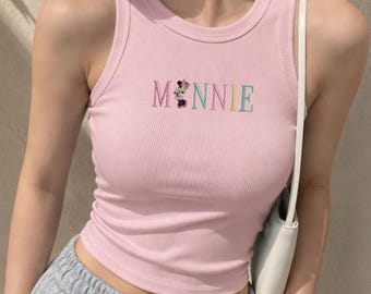 Minnie Disney bestickte Tanktop - Buntes MINNIE Text Top, Y2K Vintage Style Disney, Disney Fan Geschenk, Disney Urlaub Outfit