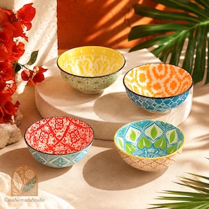 Conjunto de 4 Tigelas de Cerâmica Boho, Tigelas Pequenas e Coloridas para Servir, Utensílios de Mesa Mediterrâneos, Tigelas para Sobremesa, Sopa e Aperitivos, Decoração Estética para Cozinha