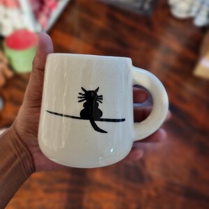 Cat Lover Ceramic Mug, Handpainted Black Cat Silhouette Coffee Cup, Cream Speckled Pottery Mug, Cat Mom Gift for Her, Cute Kitten Tea Cup