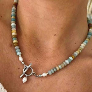 Chokerhalsband med turkosa mintgrönsaker och fröpärlor, guld- och silverspänne, bohemiska sommarsmycken i lager-på-lager
