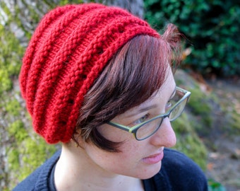 red purl banded hat