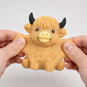 Highland Cow Squishy Toy, Soft Stress Relief Desk Buddy