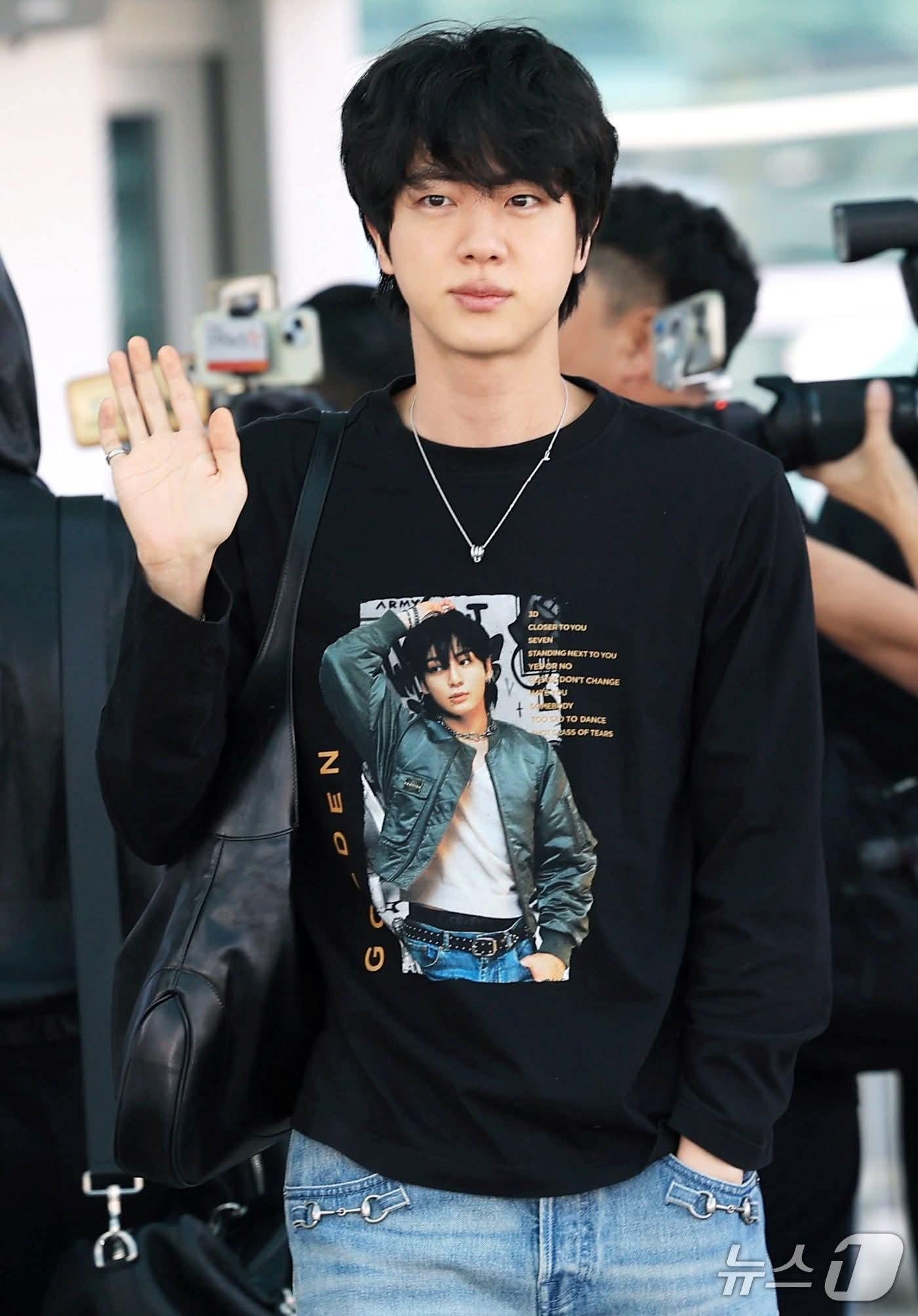 Bts Hoodies and Sweatshirts - Etsy