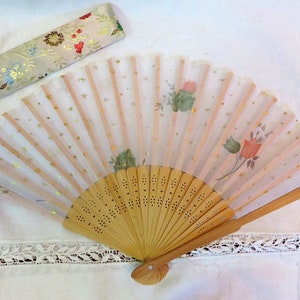 Set of 2 Vintage Oriental Hand Fans ~ Lace / Silk / Embroidered