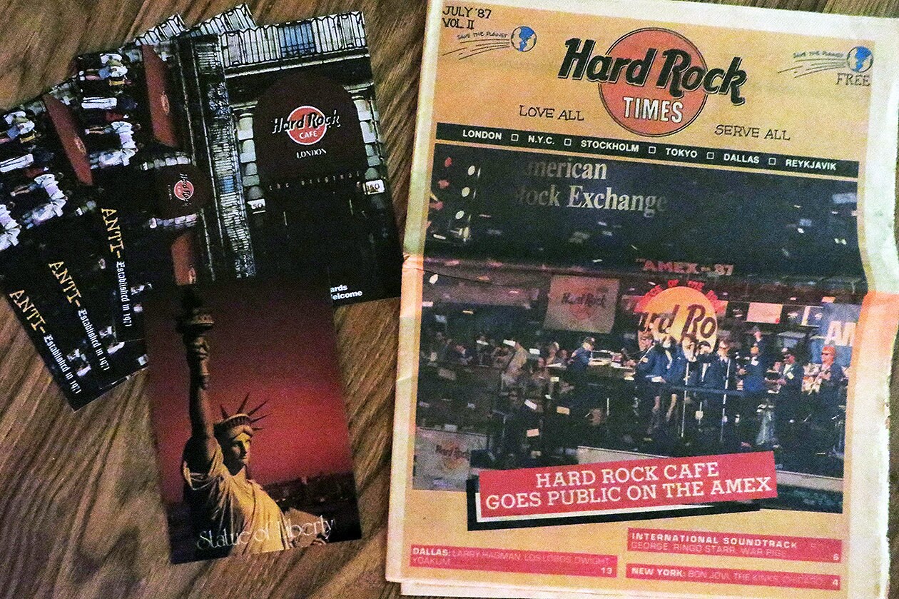 Colección de 80s Hard Rock Cafe Memorabilia NYC Hard Rock Etsy