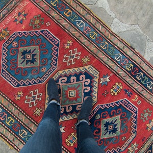 Antique 4'2" x 6'6" Armenian Rug Hand Knotted Red Blue Medallion Wool Pile Rug - FREE DOMESTIC SHIPPING