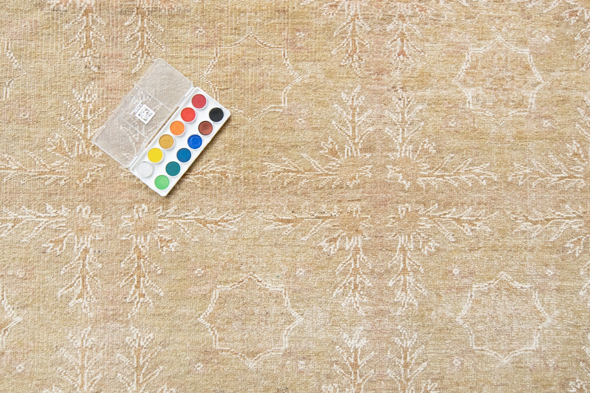Vintage Khotan Allover Design Botanical Gold Ivory Wool/Silk Hand ...