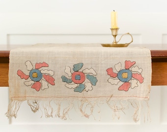 Ottoman antique grec brodé main design floral fil de soie lin avec franges chemin de table nappe serviette de dot - années 1900