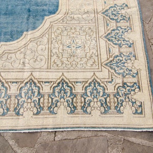 Vintage 9'6 x 13'1 Medallion Blue Beige Floral Distressed Rug Hand Knotted Wool Area Rug 1940s FREE DOMESTIC SHIPPING image 3