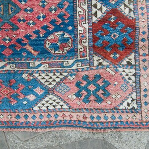 Antique 46 x 52 Rug Red Blue Çanakkale Geometric Small Area Accent Wool Hand-Knotted Rug 1910s FREE DOMESTIC SHIPPING image 7