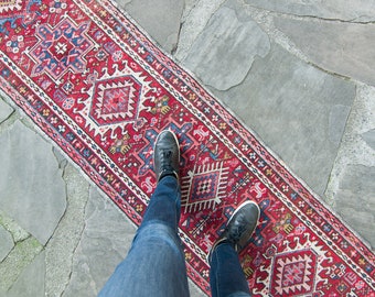 Vintage 1’10” x 10’6’’ Narrow Runner Red Color Geometric Medallion Long Wool Pile Runner 1950's - FREE DOMESTIC SHIPPING