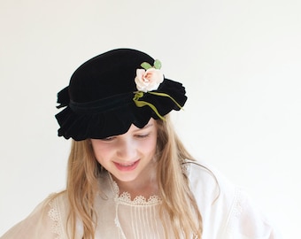 Vintage Girls Black Velvet Bonnet Floppy Brim Velvet Ruffled Brim Hat - Mid Century