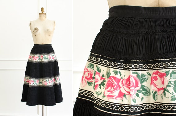 Vintage Mexican Floral Rose Cotton Full Circle Fla