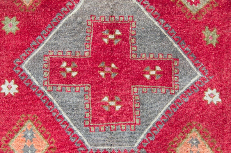 Vintage 4 x 157 Rug Lake Van Handwoven Geometric Medallion Red Wool Wide Hand-Knotted Runner 1960s FREE DOMESTIC SHIPPING image 6