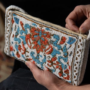 Vintage Hand Made/Beaded Double Sided Beaded Purse White Tuquise Orange Colors 1940s image 5