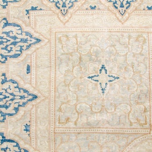 Vintage 9'6 x 13'1 Medallion Blue Beige Floral Distressed Rug Hand Knotted Wool Area Rug 1940s FREE DOMESTIC SHIPPING image 9