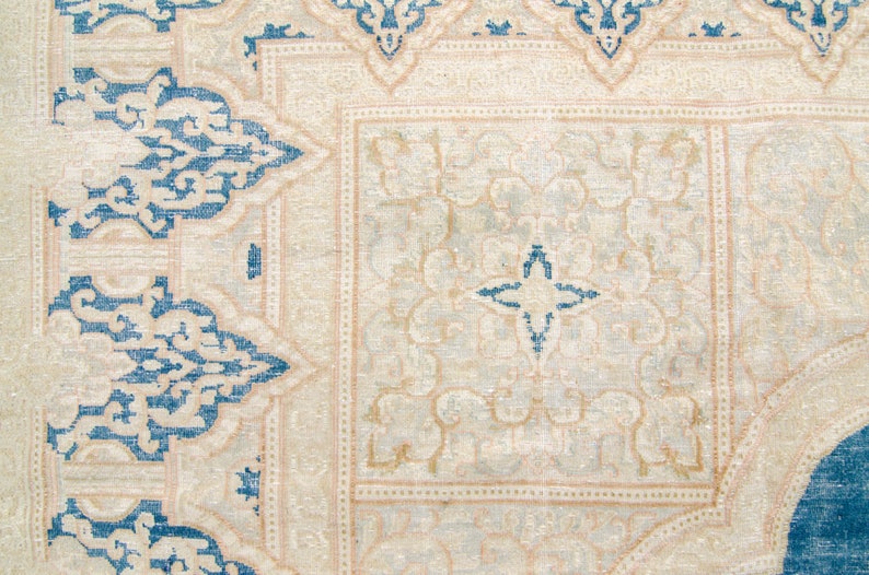 Vintage 9'6 x 13'1 Medallion Blue Beige Floral Distressed Rug Hand Knotted Wool Area Rug 1940s FREE DOMESTIC SHIPPING image 9