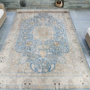 Antique 9'4 x 13'9 Hand Knotted Floral Medallion Beige Blue Rug Wool Low Pile Distressed Rug 1920s FREE DOMESTIC SHIPPING image 4