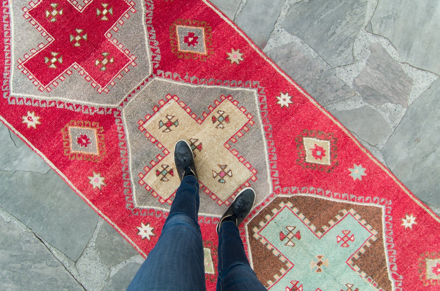 Vintage 4' X 15'7 Rug Lake Van Handwoven Geometric Medallion Red Wool Wide Hand-Knotted Runner 1960S