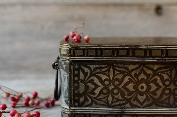 ヴィンテージ ビンロウジュの実の箱 アジアンデザイン 真鍮象嵌