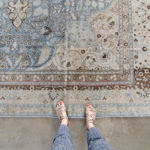 Antique 9'4 x 13'9 Hand Knotted Floral Medallion Beige Blue Rug Wool Low Pile Distressed Rug 1920s FREE DOMESTIC SHIPPING image 5