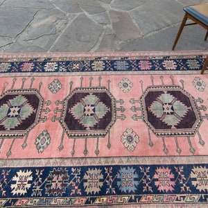 Vintage 51 x 122 Oushak Rug Hand Knotted Medallion Design Pink Blue Wool Large Area Rug 1960s FREE DOMESTIC SHIPPING image 5