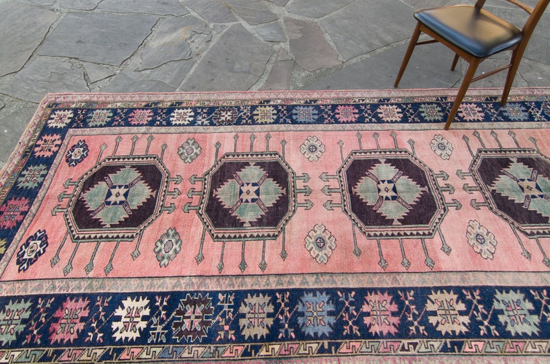 Vintage 51 x 122 Oushak Rug Hand Knotted Medallion Design Pink Blue Wool Large Area Rug 1960s FREE DOMESTIC SHIPPING image 5