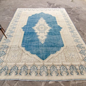 Vintage 9'6 x 13'1 Medallion Blue Beige Floral Distressed Rug Hand Knotted Wool Area Rug 1940s FREE DOMESTIC SHIPPING image 6