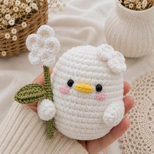 Crochet Chick Flower Pattern PDF,  Bird Amigurumi ,  Spring   ,  Bouquet  Digital