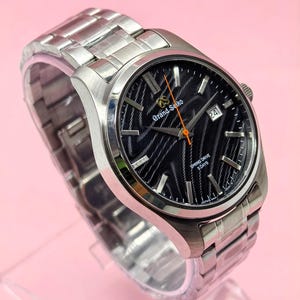 Vintage Grand Seiko Automatic Date Indicator back Dial Japan Made Men's Wrist Watch Free Shipping
