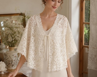 Xale de renda vintage bege: estilo boho para o verão, capa cottagecore, saída de praia para noivas