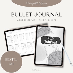 Op de afbeelding: Twee digitale tablets met een bullet journal-indeling. Eén toont een gedetailleerde tracker, de andere toont een lezende vrouw met de woorden "Bullet Journal". De tekst "BESTEL NU" staat in een bruine cirkel.