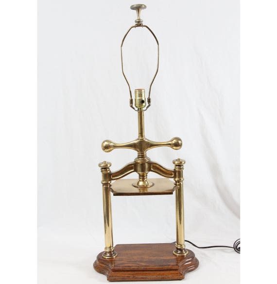 lawyer lamp