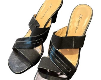 Sandalias de tacón estilo mules con tiras negras estilo Y2K Anne Klein Machimist, talla 7.5