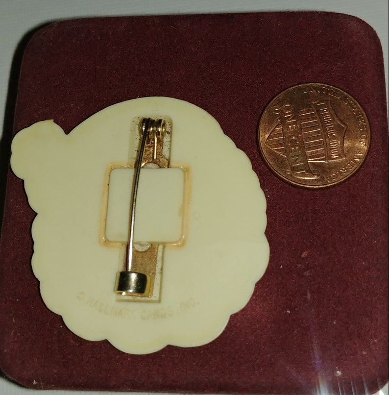 Vintage Hallmark Santa Claus Pin