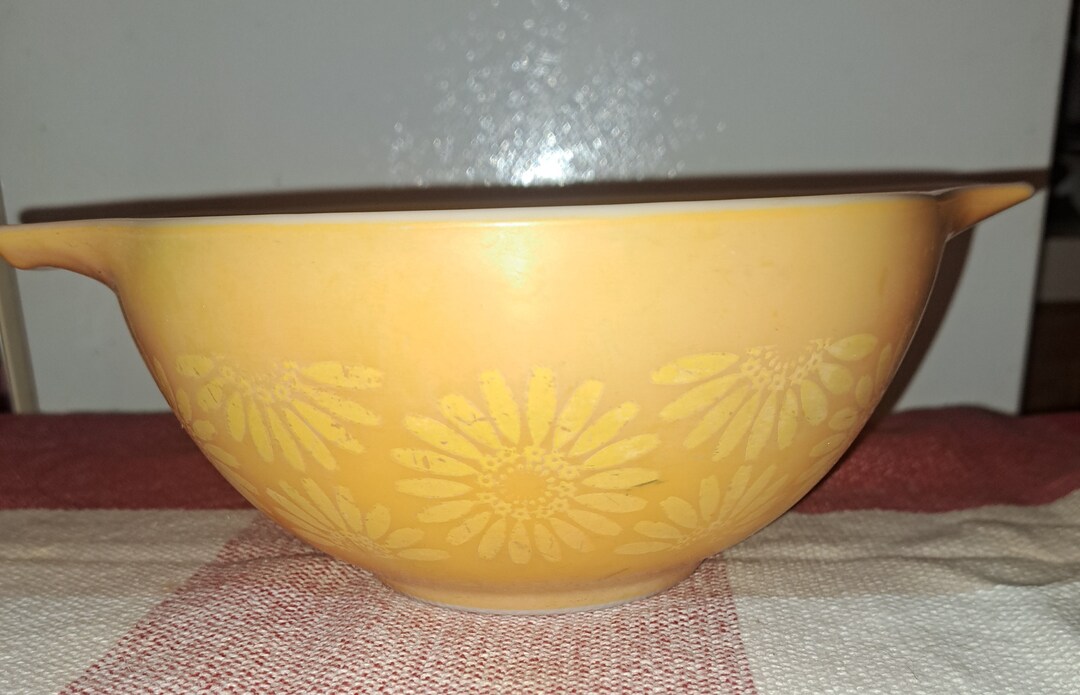 Pyrex Daisy Pattern 442 Cinderella 1.5 Quart Mixing Bowl - Etsy