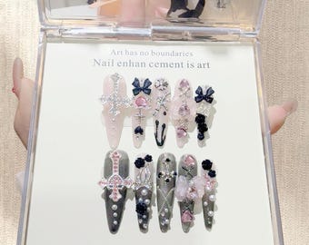 Handmade Anime Press On Nails: Shibuya Gyaru Moon Shadow Design (10pcs)