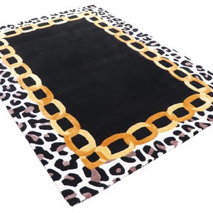 Hand Tufted Wool Tencel Rug: Leopard Print Chain Border Area Carpet image 3