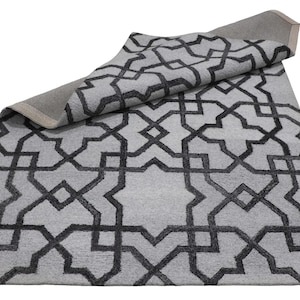 Modern geometrisk gittermatta 4,6x6,6 handtuftad svart och elfenbensvit specialtillverkad Bhadohi-ullmatta