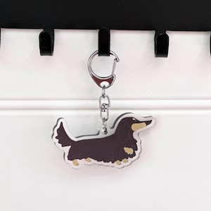 Long Hair Black & Tan Dachshund Acrylic Keychain: Doxie Dog Charm