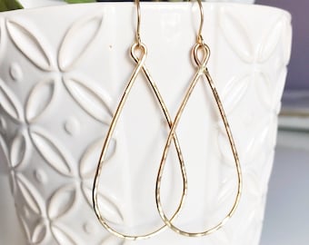 Earrings Theo - tear drop hoop earrings - elongated tear drop hoops - hammered hoop earrings (E394)