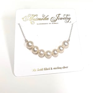 Necklace Tehina - white pearls bar necklace - bridesmaid gift - pearl necklace - Birthstone necklace - June birthstone. (N117)
