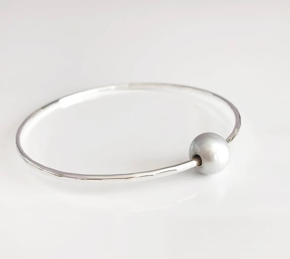 Bangle Mika - Silver Pearl Bangle - Silver Pearl Bracelet