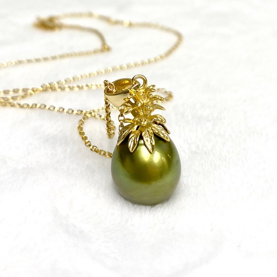 Pineapple pearl best sale necklace
