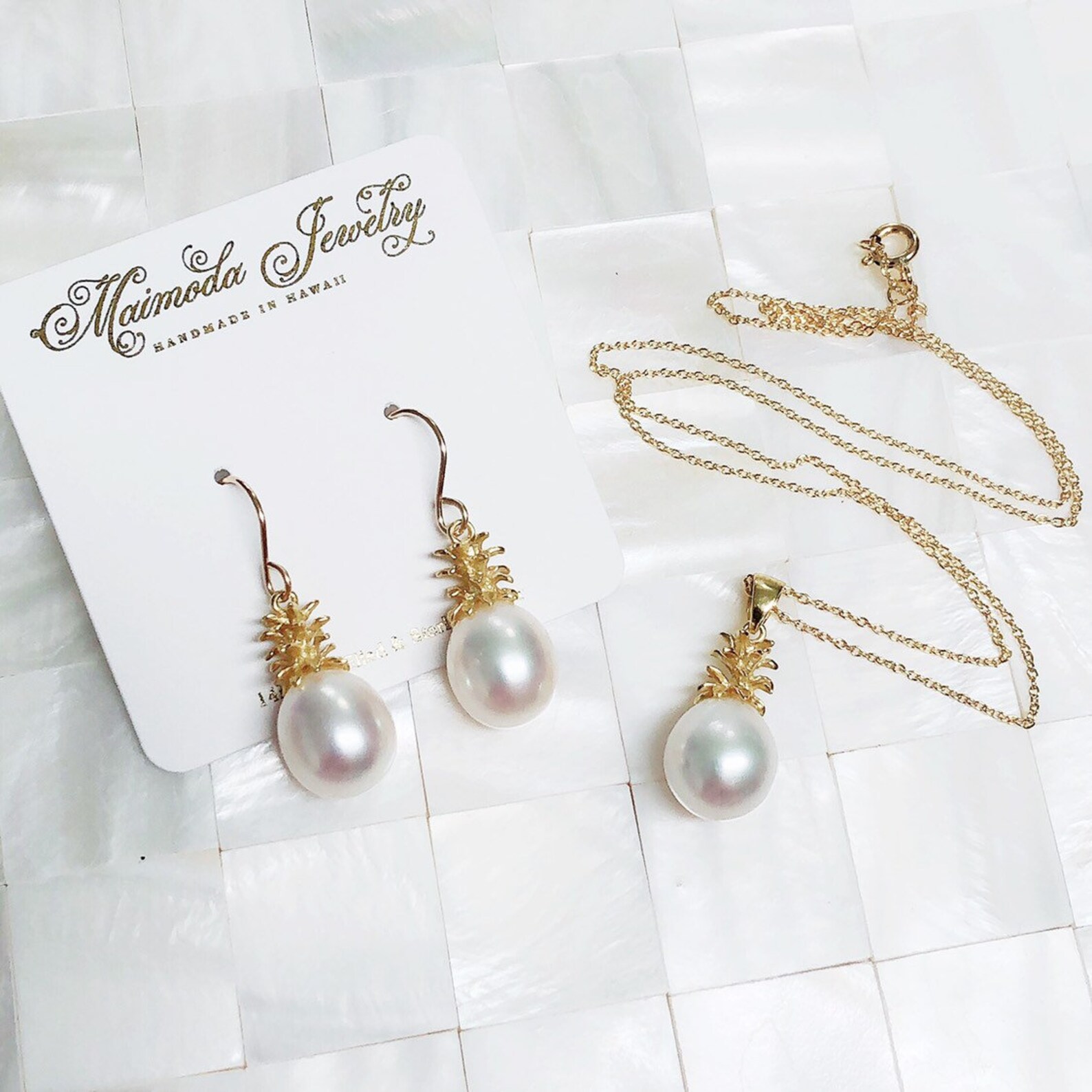 Pineapple Pearl Dangle White Pineapple Earrings Pineapple Etsy