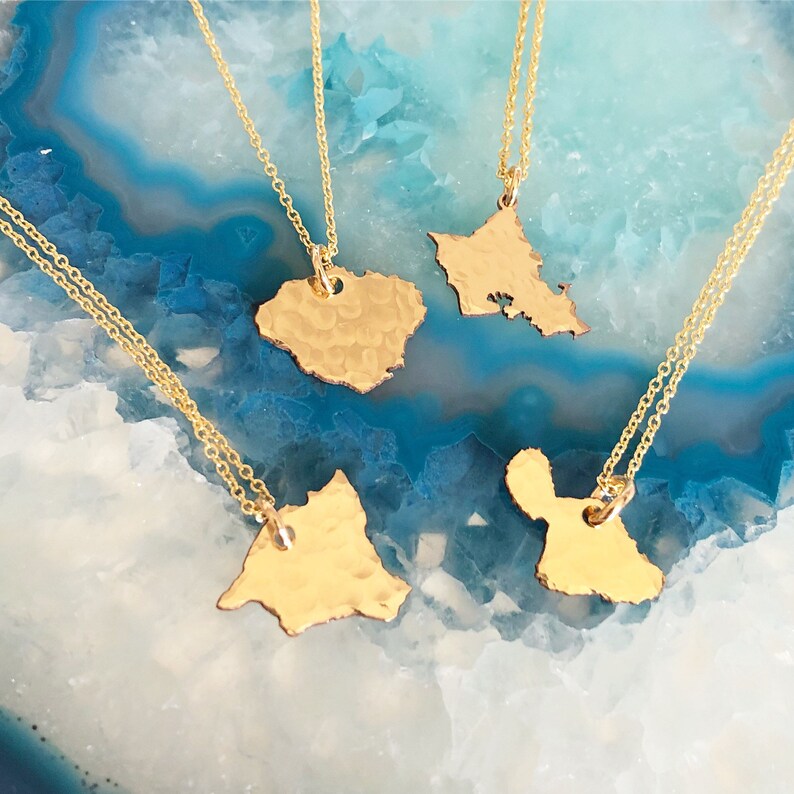 Oahu Charm Necklace Hawaiian Island Necklace Oahu Jewelry Etsy