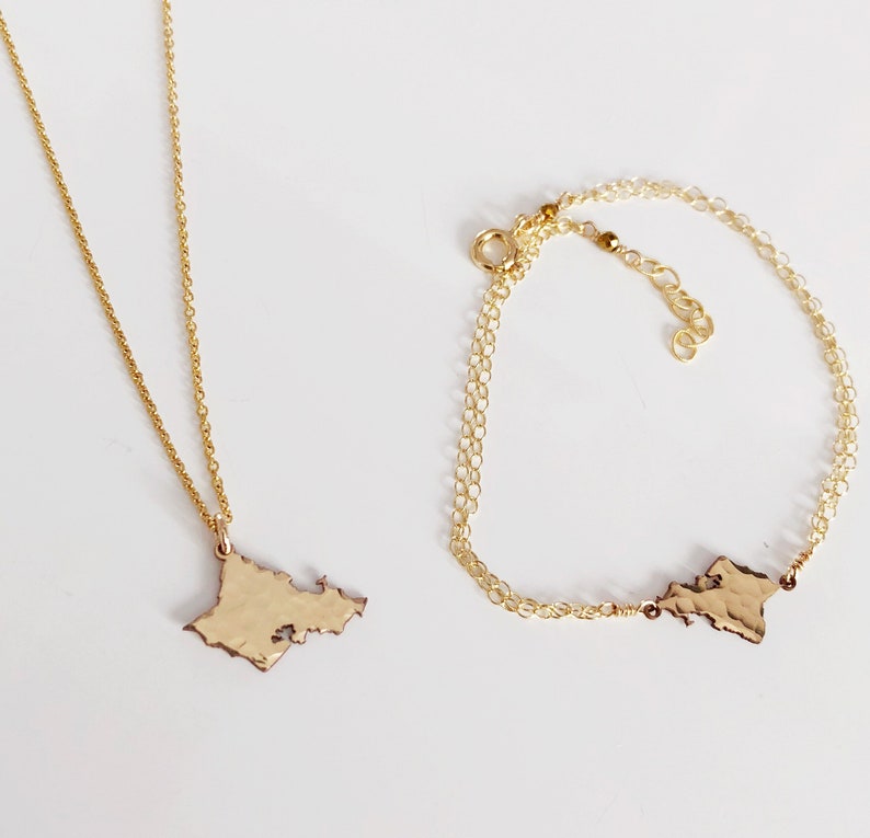 Oahu Charm Necklace Hawaiian Island Necklace Oahu Jewelry Etsy
