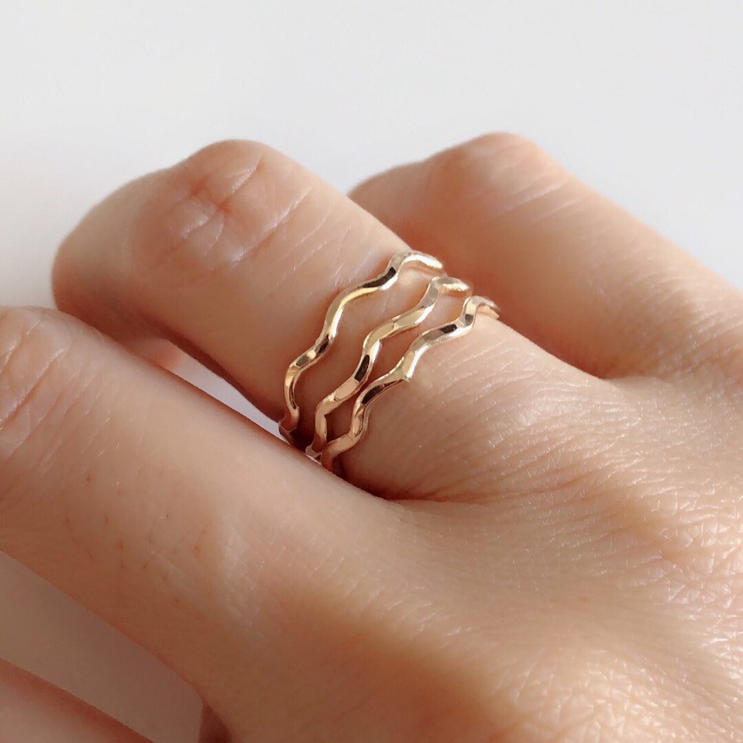 指輪・リング Wavy Ring #7416 ARCHIVER 指輪 リング 「Bz」Y2Kニュアンスレインボーアクリル